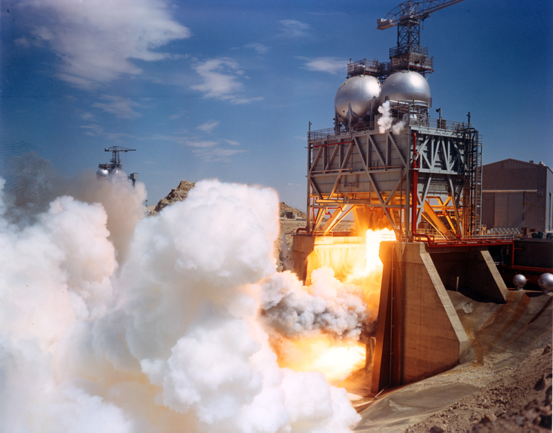 Illustration for article titled The amazing system that tested the most powerful rocket engine ever